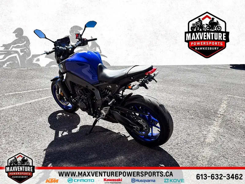2023 Yamaha MT09 thumbnail 5