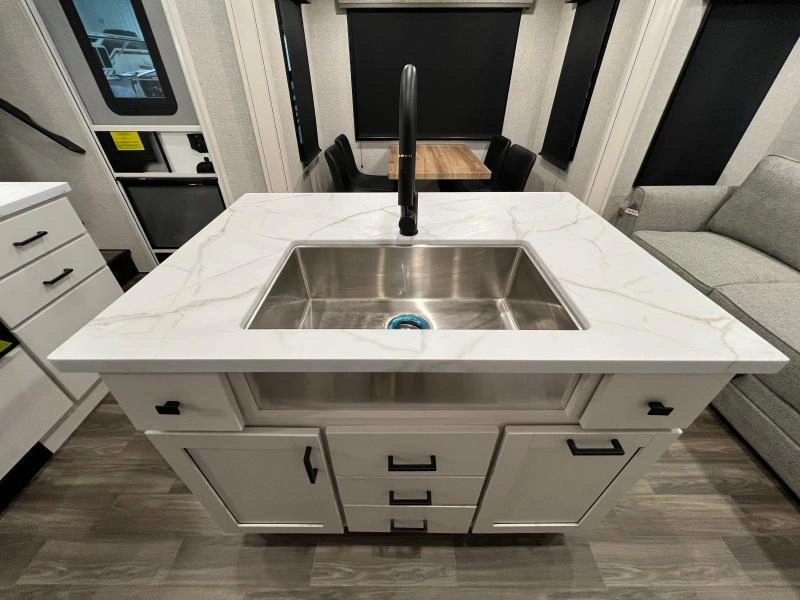 Highland Ridge Rv Open Range 244rls 2025 alt