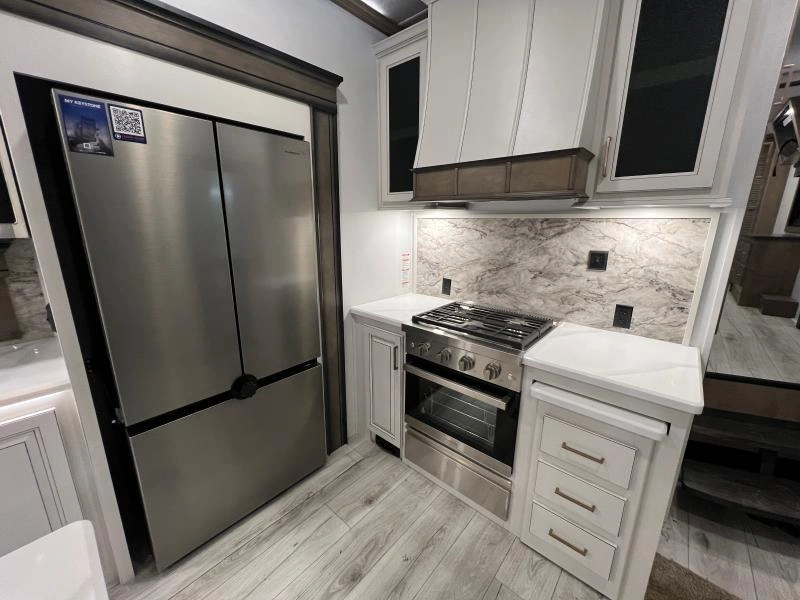 Keystone Rv Montana 3231ck 2025 alt