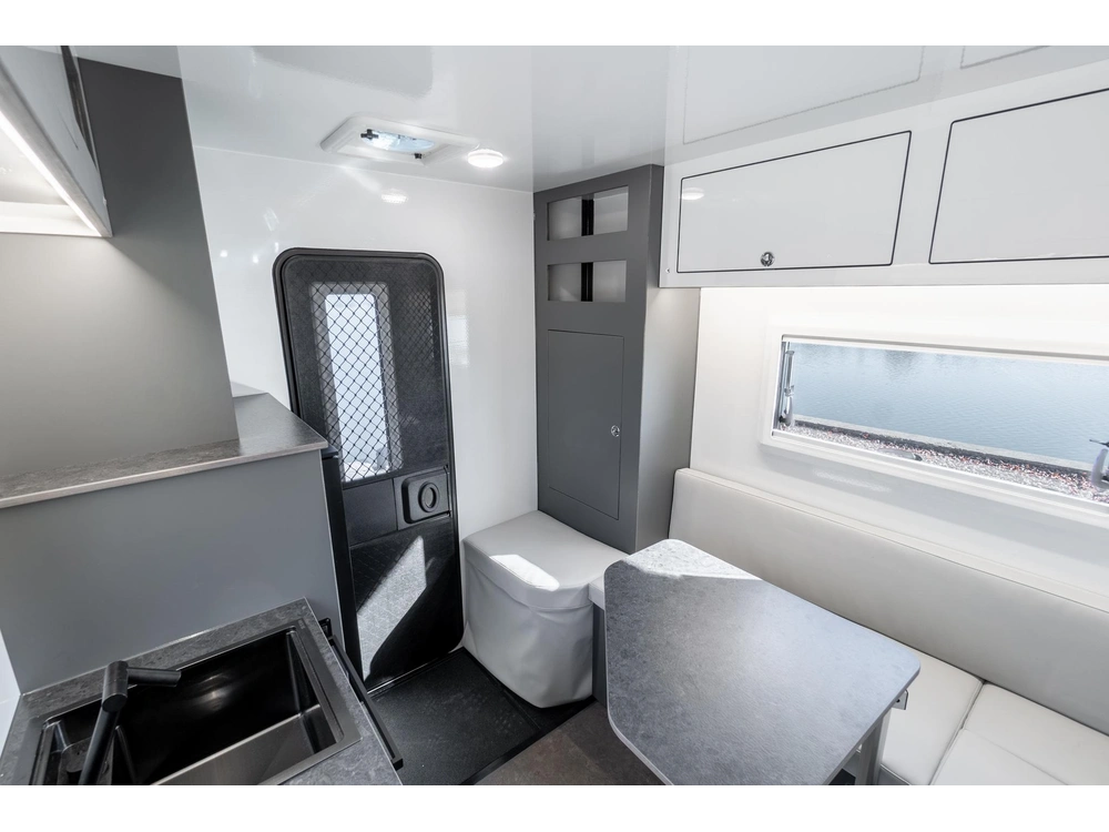 Next Rv Sheltr 2027 alt