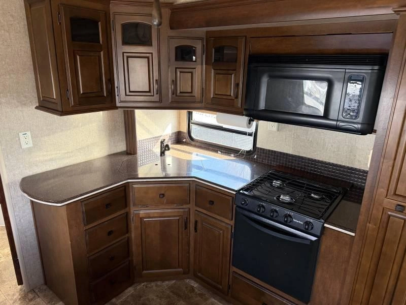 Kz Stoneridge 38fl 2012 alt