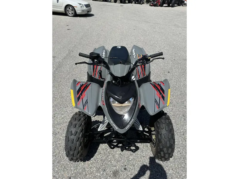 2023 Polaris Phoenix™ 200 - Avalanche Gray thumbnail 2
