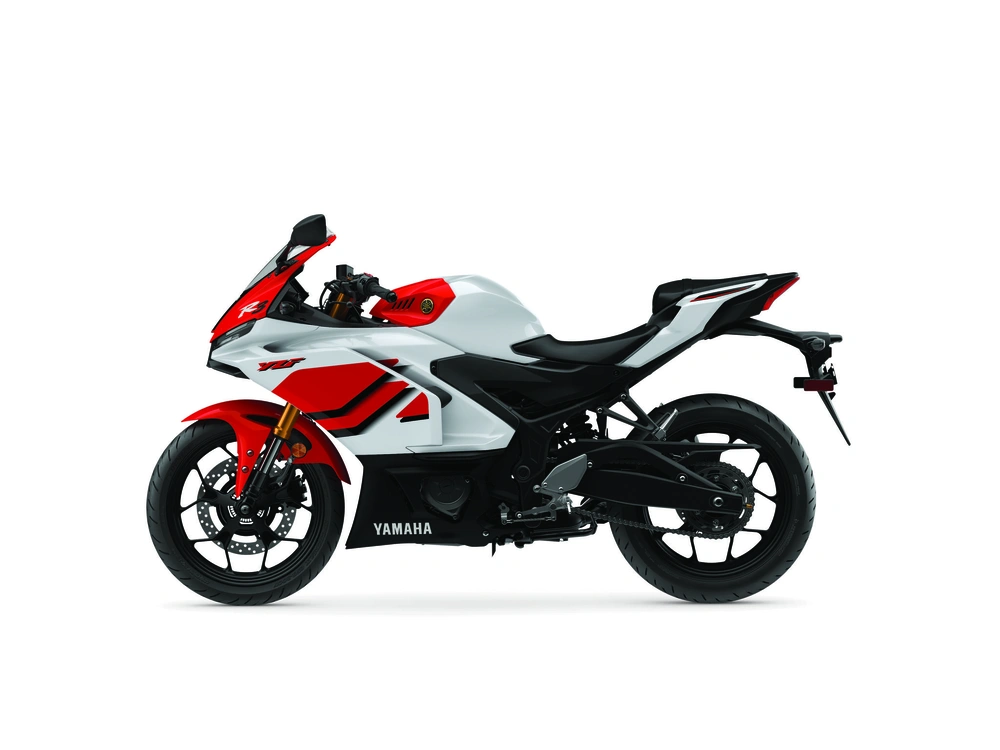 2026 Yamaha Yzf-r7 70th alt