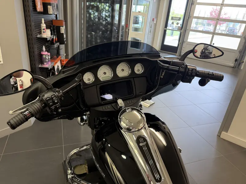 2022 Harley-Davidson FLHX STREET GLIDE FLHX thumbnail 5