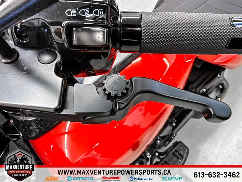 2025 Harley-Davidson ROAD GLIDE CVO ST thumbnail 13