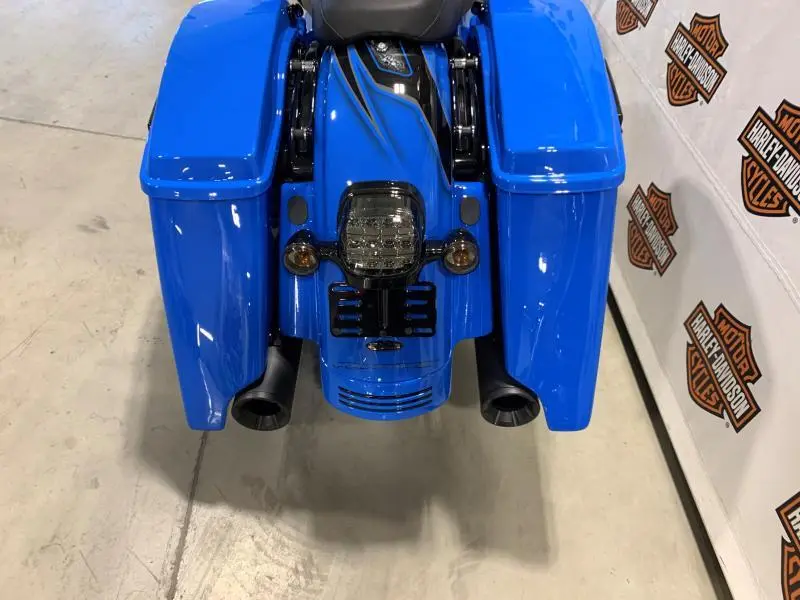 2020 Harley-Davidson FLHX thumbnail 8