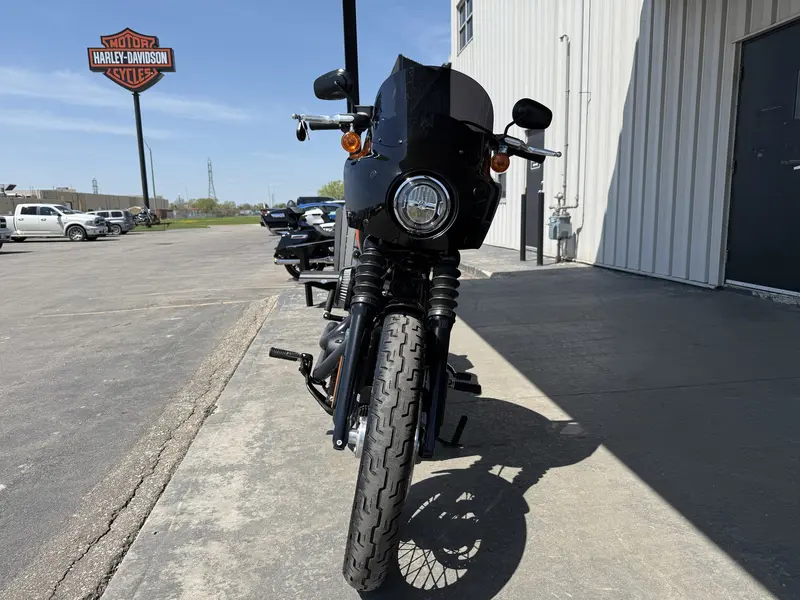 2021 Harley-Davidson STREET BOB thumbnail 8