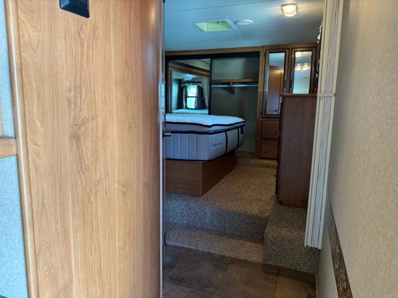 Crossroads Cruiser 30es 2012 alt