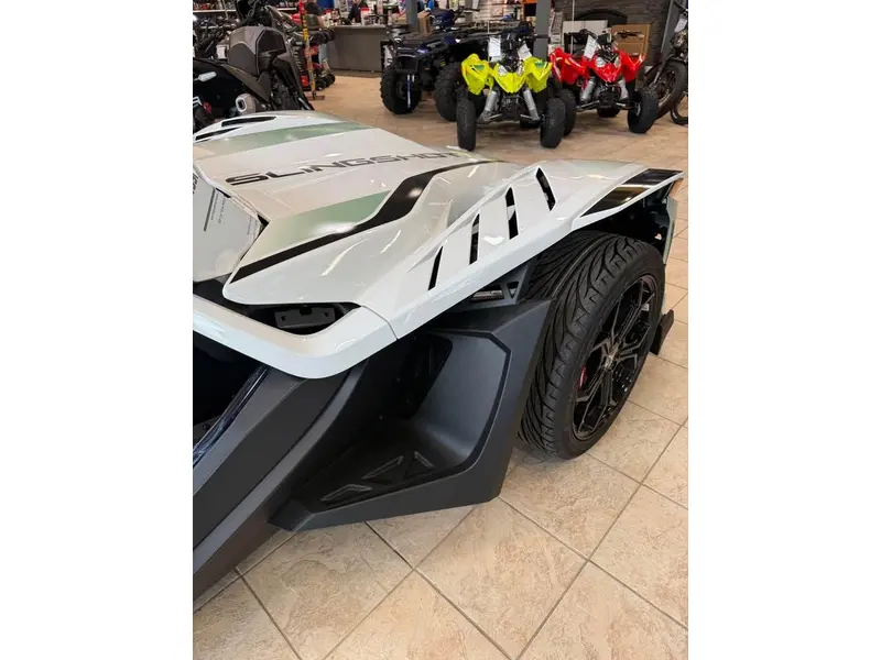 Polaris Slingshot R AUTODRIVE 2026