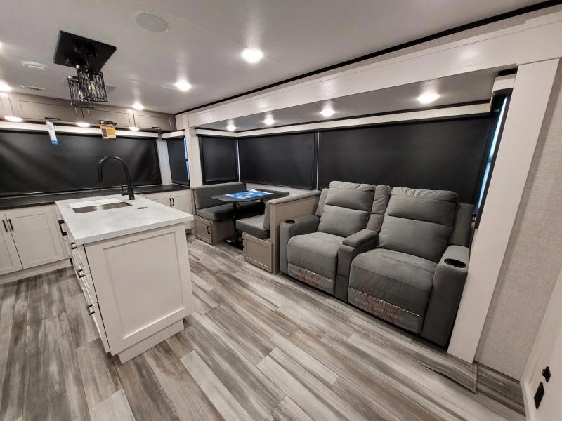 Jayco Jay Feather 27mk 2025 alt