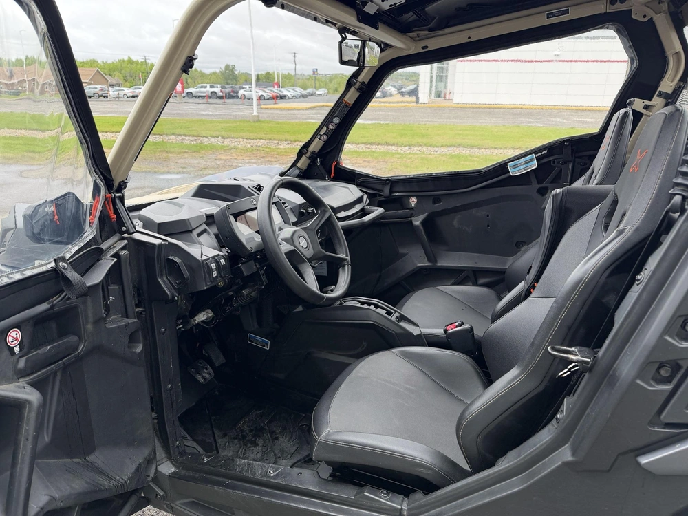 2023 Can-am Maverick 1000r Xrc alt