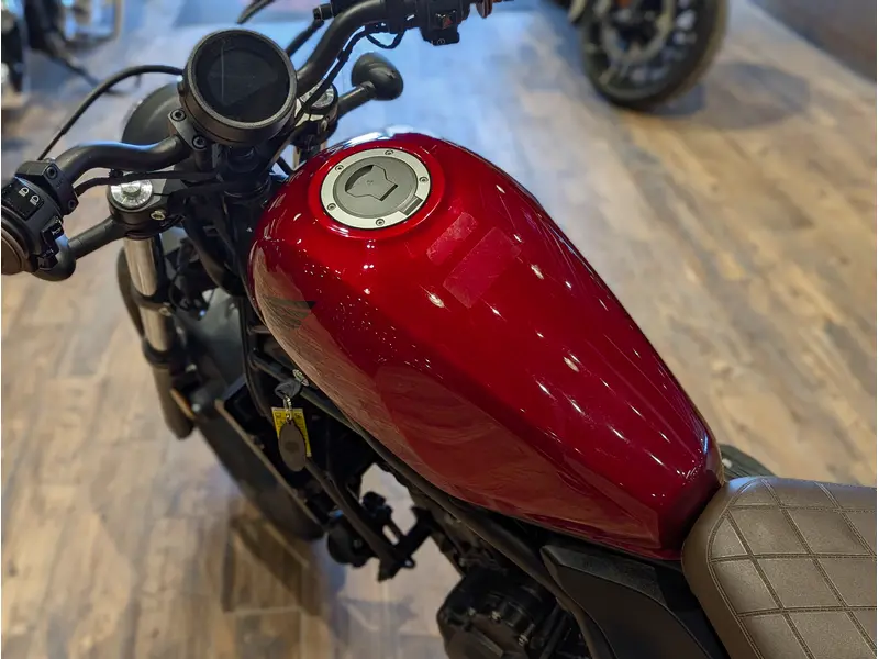 2023 Honda Rebel 300 // Candy Diesel Red thumbnail 9
