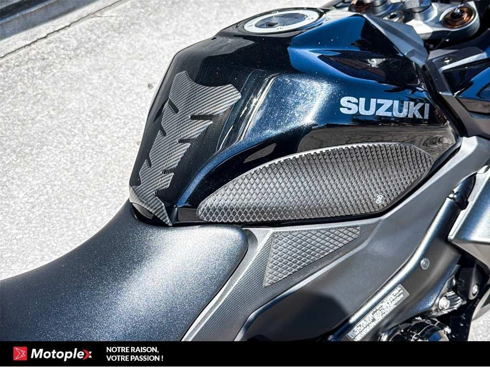 2024 Suzuki Gsx-s1000gt alt