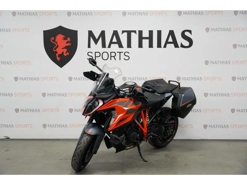 2023 KTM 1290 SUPER DUKE GT thumbnail 4