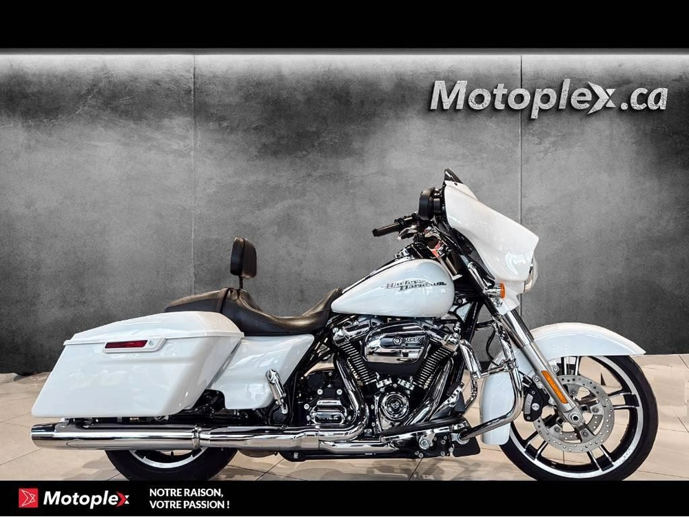 Harley-davidson Street Glide Flhxs 2017 alt