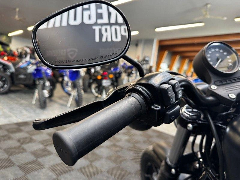 Harley-davidson Xl883 Iron 2019 alt