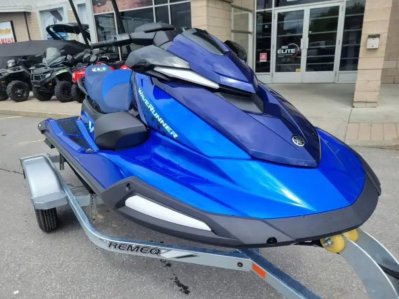 2026 Yamaha VX Limited HO thumbnail 2