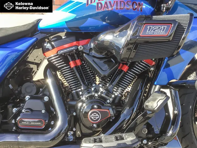 2026 Harley-Davidson FLTRXSTSE - CVO™ Road Glide® ST thumbnail 11