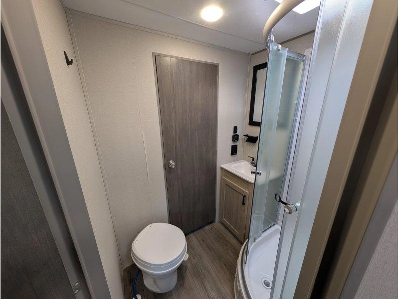 Coachmen Catalina 281qbunk 2026 alt
