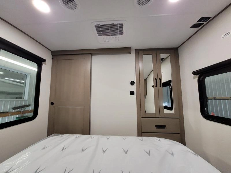 Grand Design Reflection 324mbs 2026 alt