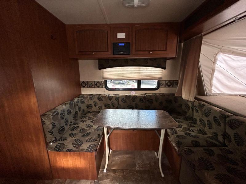 2014 Jayco Jay Feather thumbnail 12