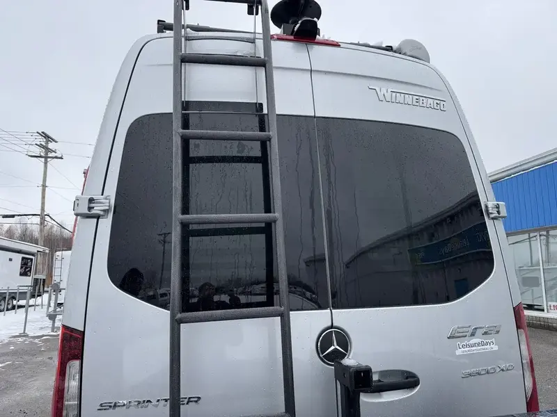 2022 Winnebago ERA 70B thumbnail 3