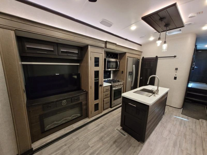 Jayco North Point 377rlbh 2022 alt