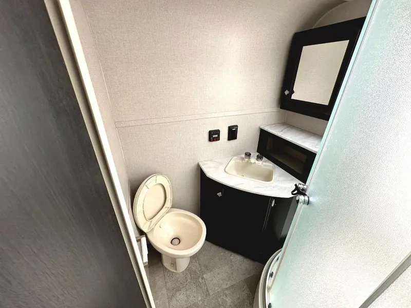 2019 Venture RV Sonic Lite 168VRB thumbnail 15
