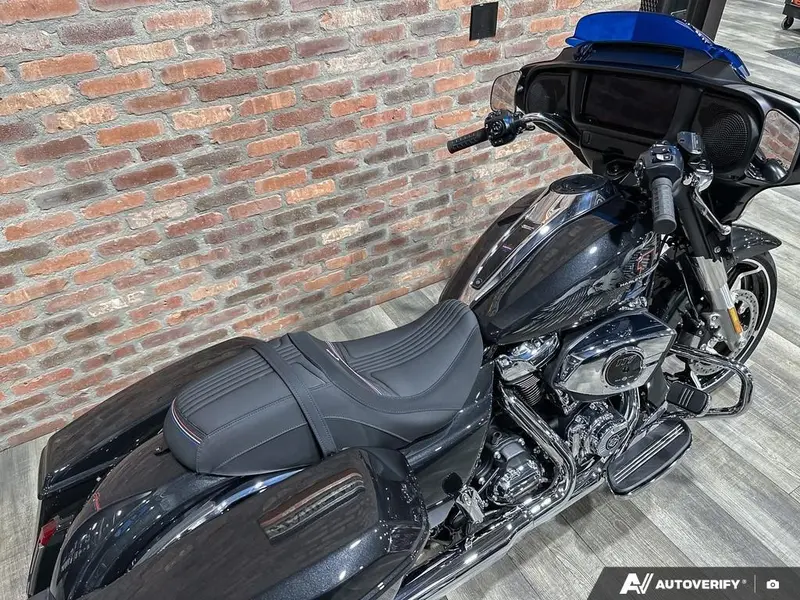 2026 Harley-Davidson STREET GLIDE thumbnail 19