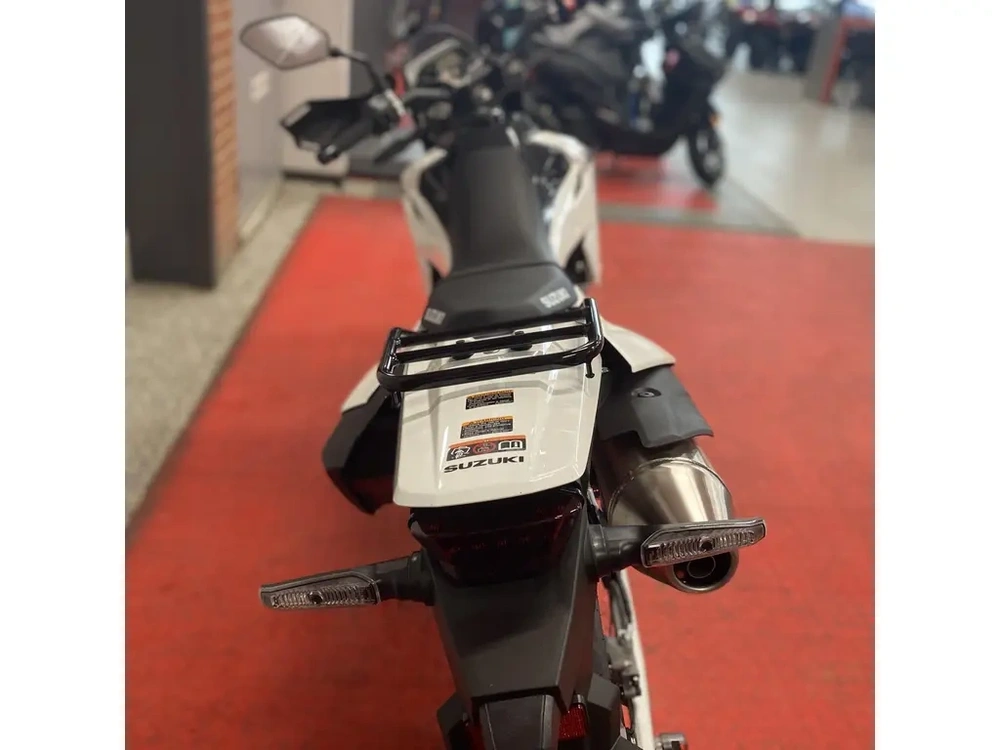 2025 Suzuki Dr-z 4sm alt