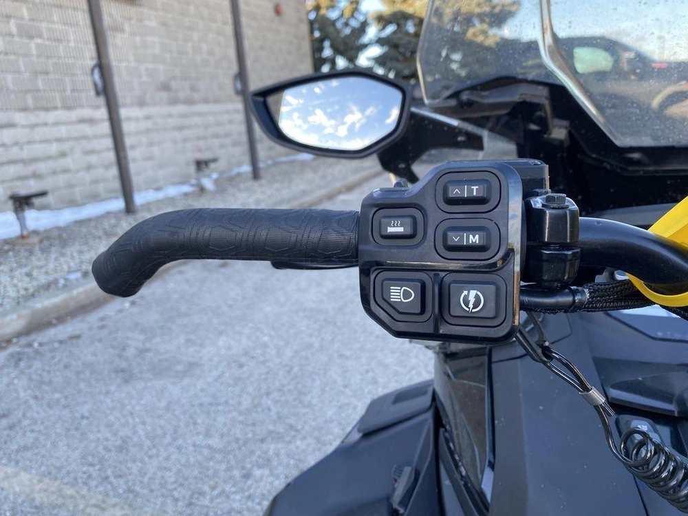 2026 Ski-doo Grand Touring Le 900 Ace Turbo R alt