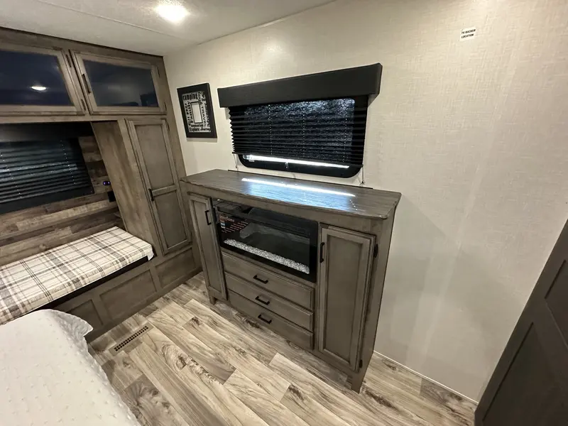 2023 Venture RV Sporttrek 312VBH thumbnail 40