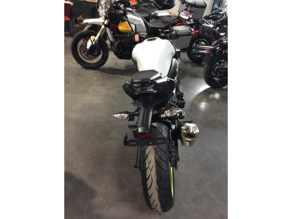 2021 Kawasaki Z900 Se Abs alt