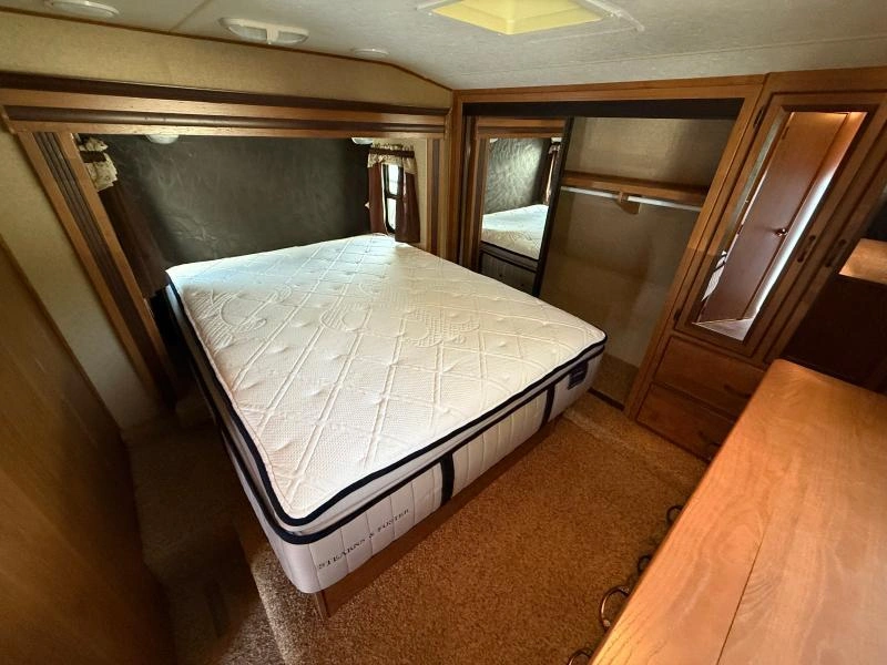 Crossroads Cruiser 30es 2012 alt
