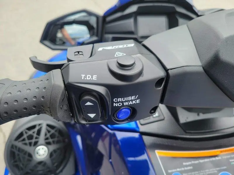 2026 Yamaha VX Limited HO thumbnail 11