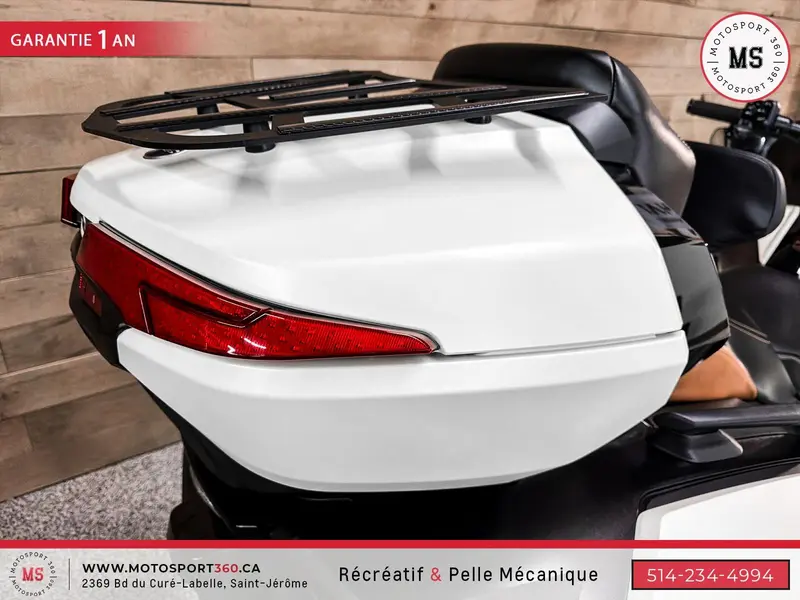 2024 Can-Am SPYDER RT LIMITED SEA TO SKY BAS MILAGE ! thumbnail 9