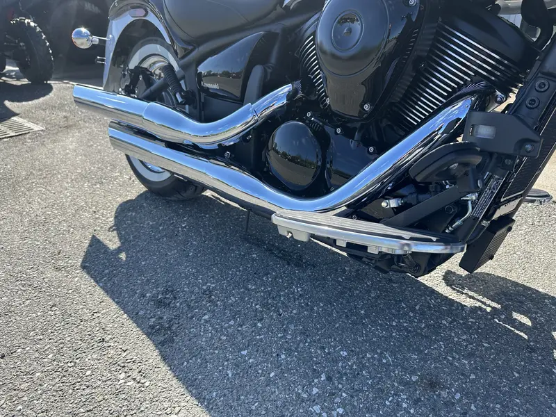 2026 Kawasaki Vulcan 900 Classic thumbnail 6