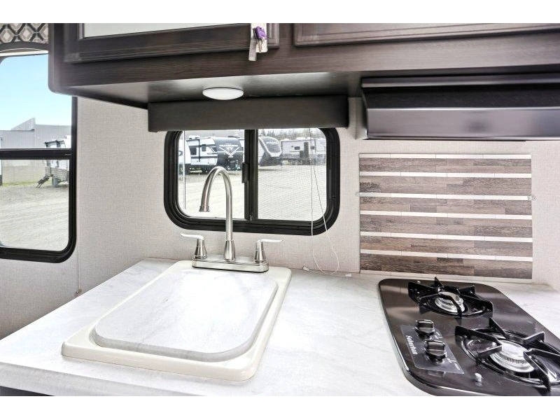 2020 Venture Rv Sonic Lite 150vrk alt
