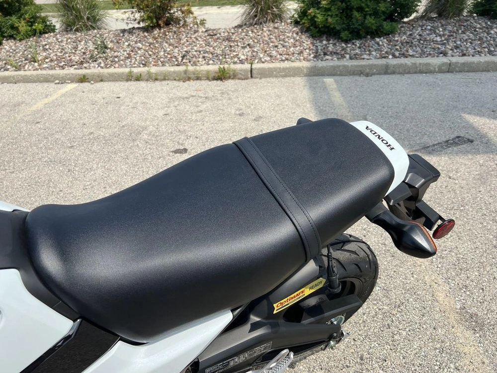 2026 Honda Grom Abs alt
