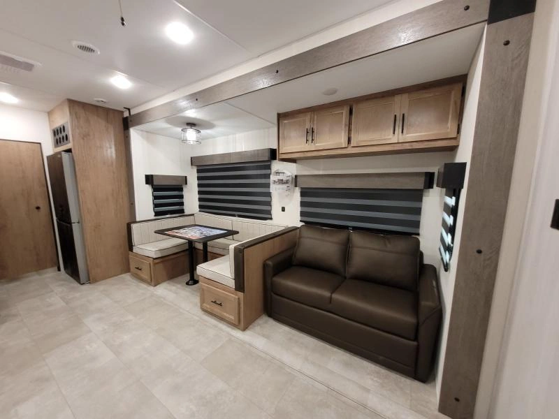 Forest River Cherokee Timberwolf 39tn 2025 alt