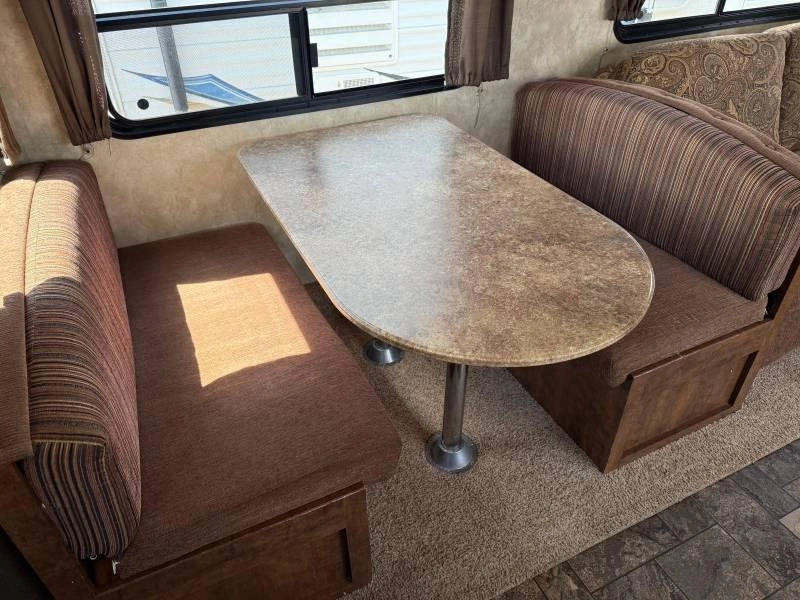Coachmen Chaparral 27rks 2013 alt