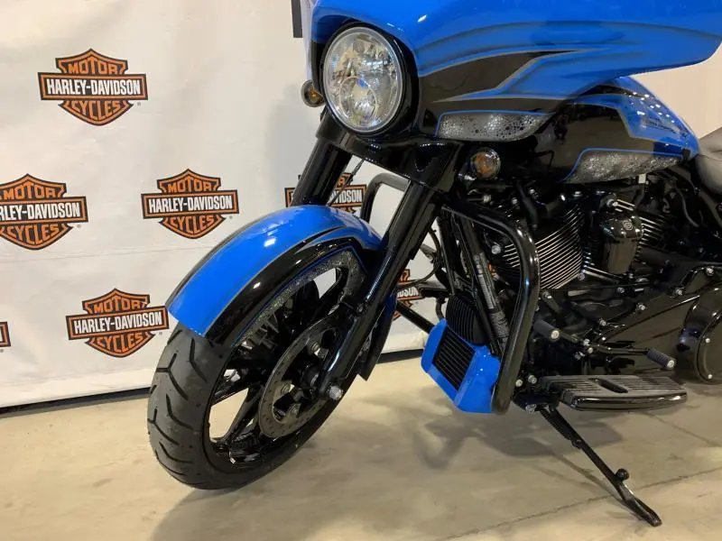 2020 Harley-Davidson FLHX thumbnail 15
