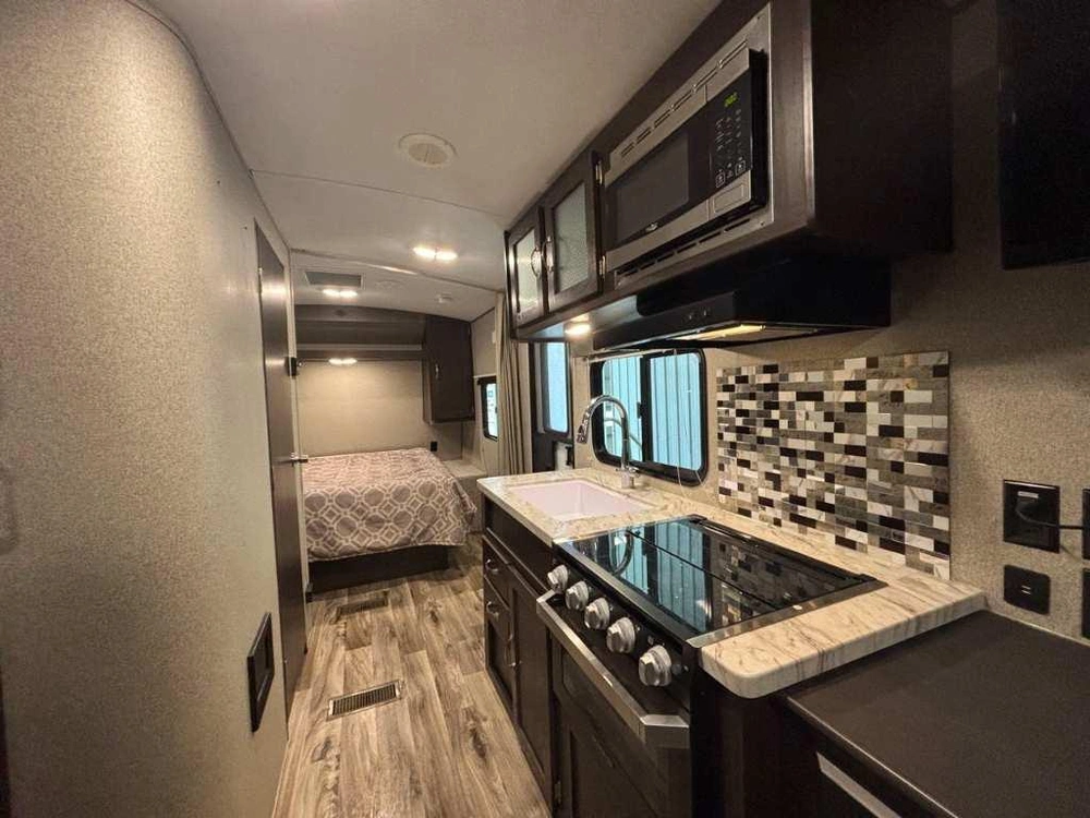 Keystone Rv Springdale 202rd 2019 alt
