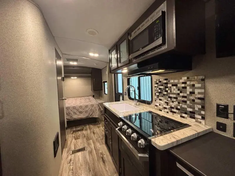 2019 Keystone RV SPRINGDALE  202RD thumbnail 13