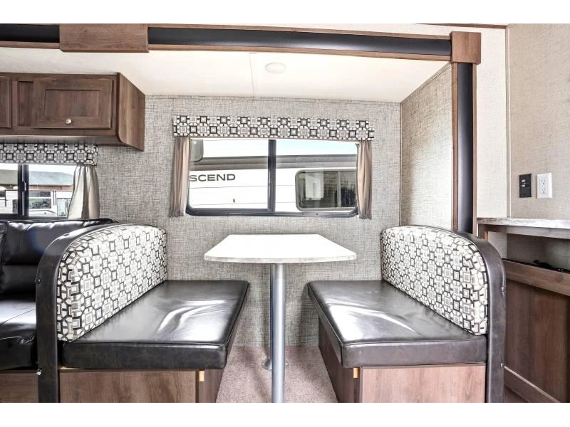 2019 Shasta Oasis 26db alt