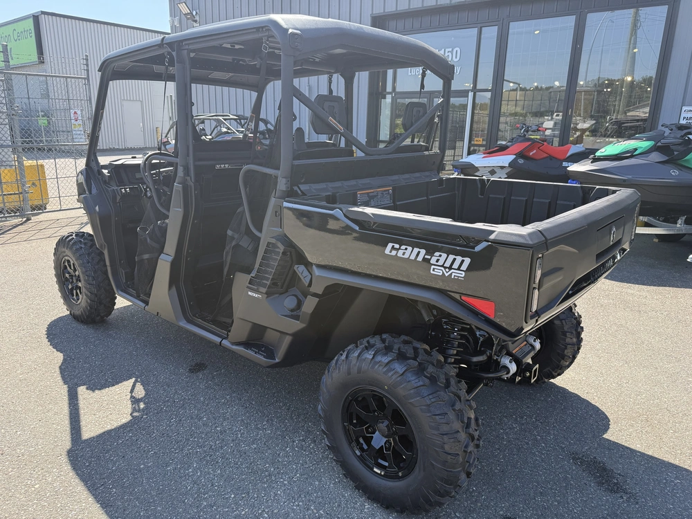 2026 Can-am Defender Max Xt Hd11 With 10.25' Infotainment alt