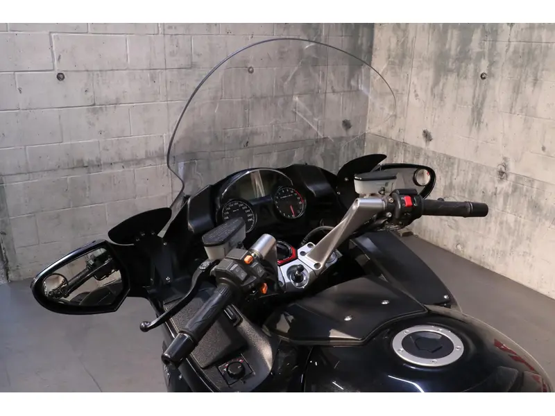2008 Kawasaki Concours 14 thumbnail 6