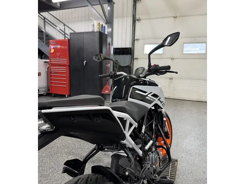 2020 KTM DUKE 200