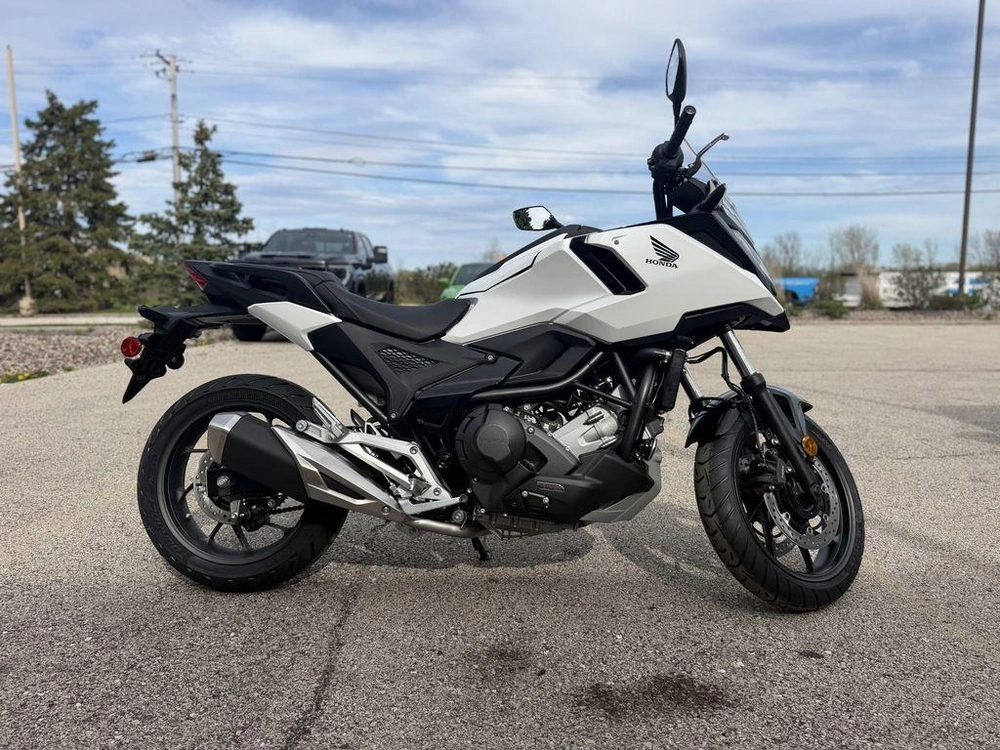 2026 Honda Nc750x Dct alt