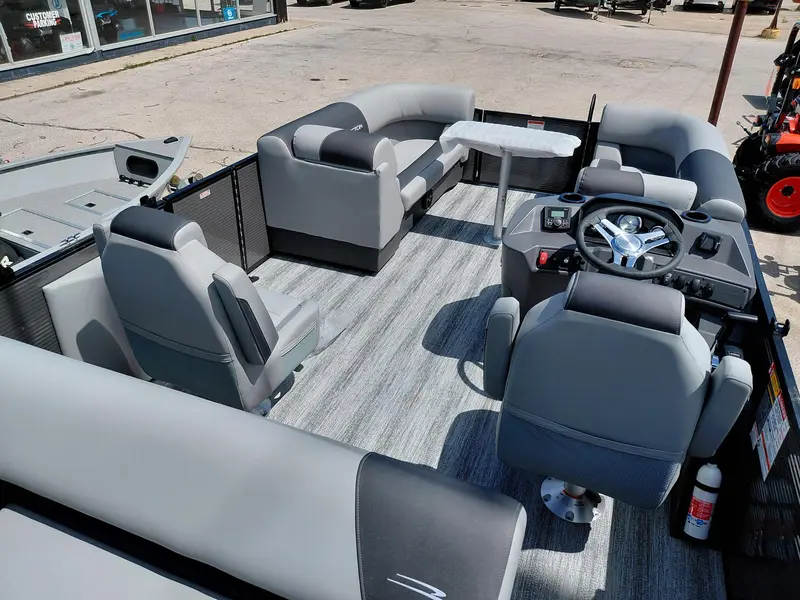 2026 Bennington Marine 21S Swingback thumbnail 6